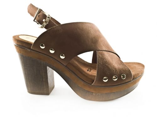 Босоножки женские 1-1-28389-38-305 Tamaris (36р)